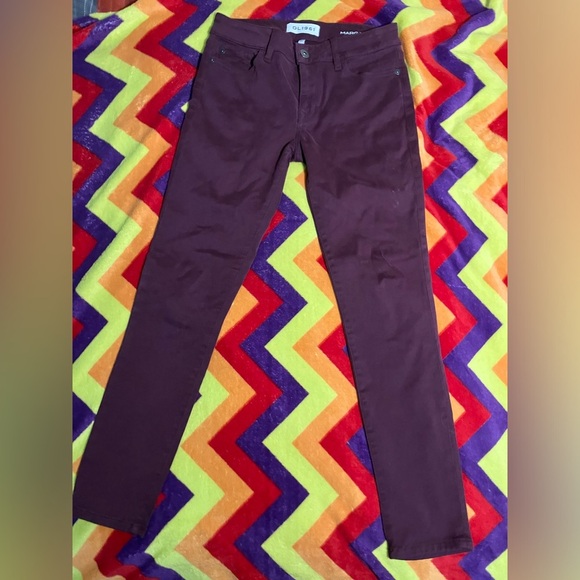DL1961 Margaux Instascuplt ankle skinny jeans
size 27. Burgundy/purple - Picture 1 of 4